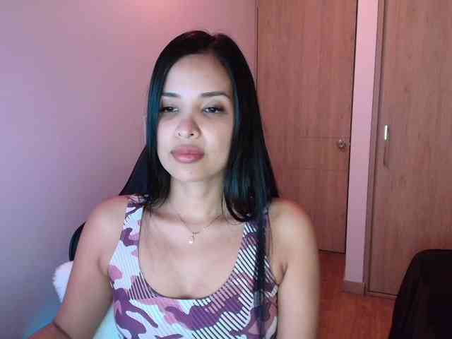 Sweety-Hottie webcam