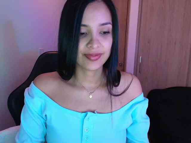 Sweety-Hottie webcam