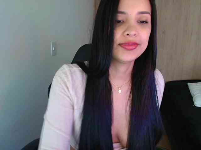 Sweety-Hottie webcam