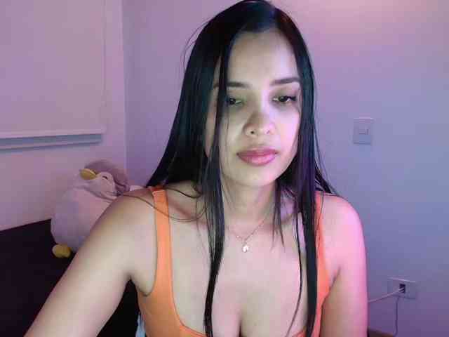 Sweety-Hottie