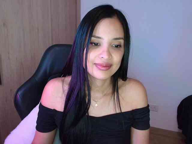 Sweety-Hottie webcam