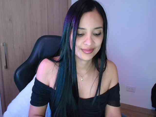 Sweety-Hottie webcam