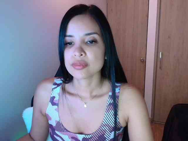 Sweety-Hottie