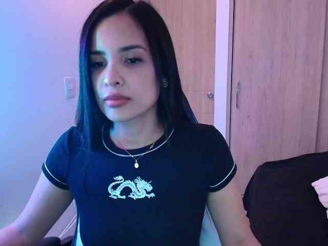 Sweety-Hottie webcam