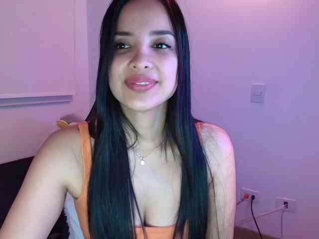 Sweety-Hottie Sweety-Hottie