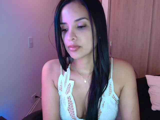 Sweety-Hottie Sweety-Hottie
