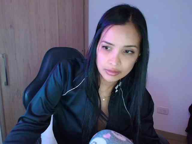 Sweety-Hottie webcam