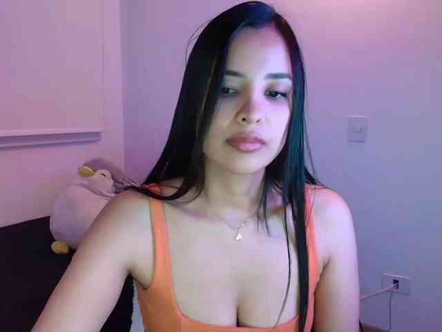 Sweety-Hottie webcam