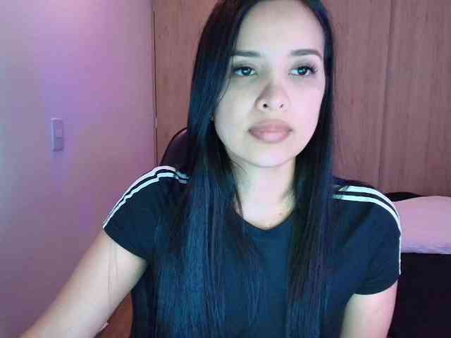 Sweety-Hottie webcam