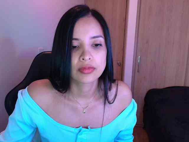 Sweety-Hottie webcam