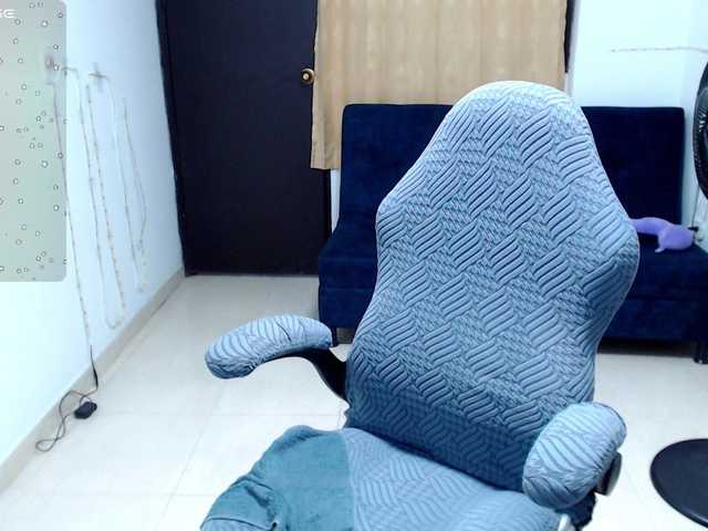 alondra-69- live cam preview