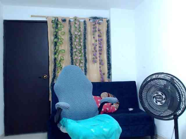 alondra-69- webcam