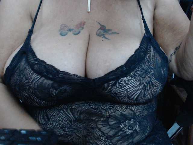 malenasaenz live webcam show