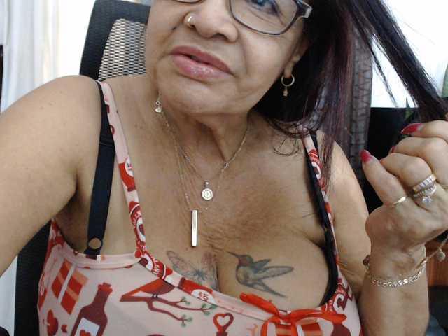 malenasaenz live cam on BongaCams