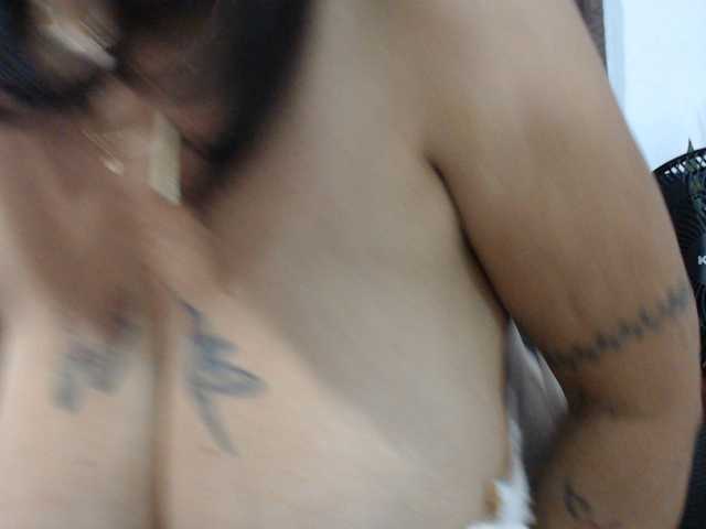 malenasaenz live cam on BongaCams