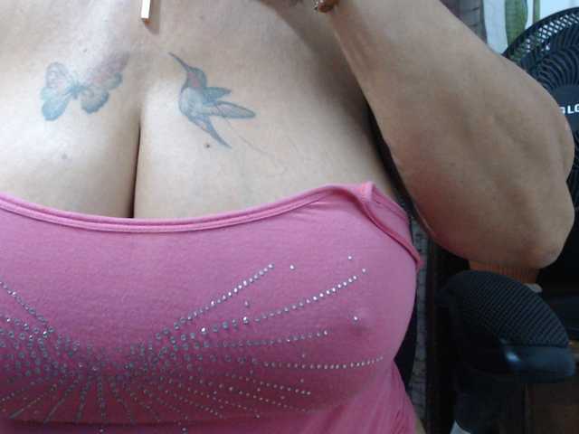malenasaenz live cam on BongaCams