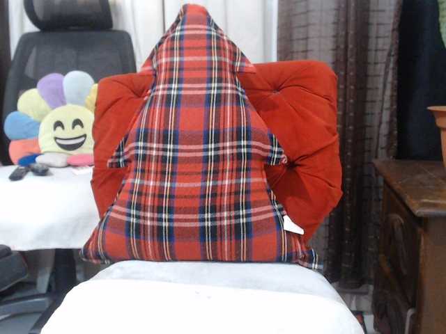 malenasaenz live cam on BongaCams