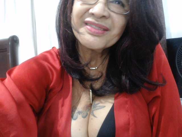 malenasaenz live cam on BongaCams