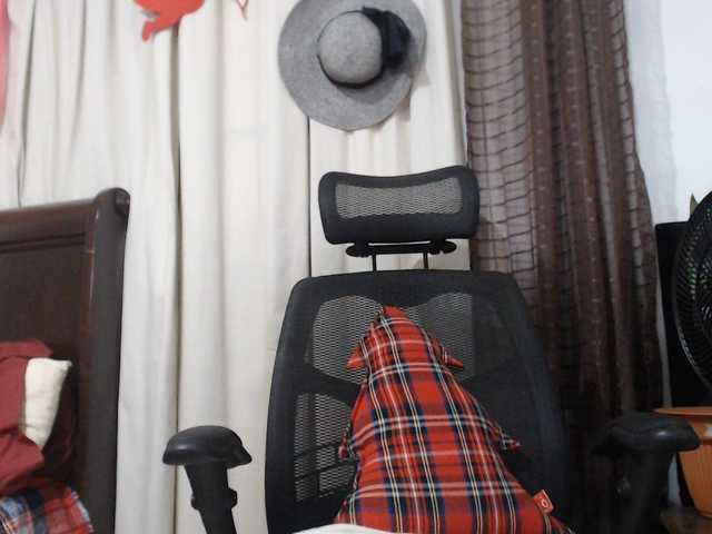 malenasaenz live webcam show