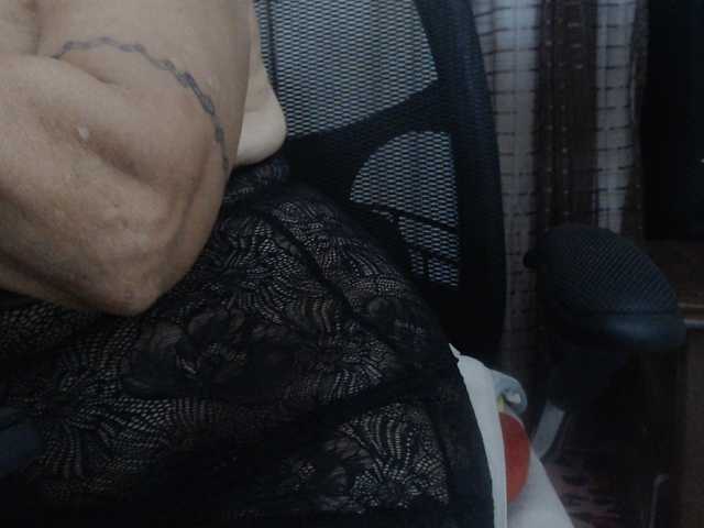 malenasaenz live cam on BongaCams