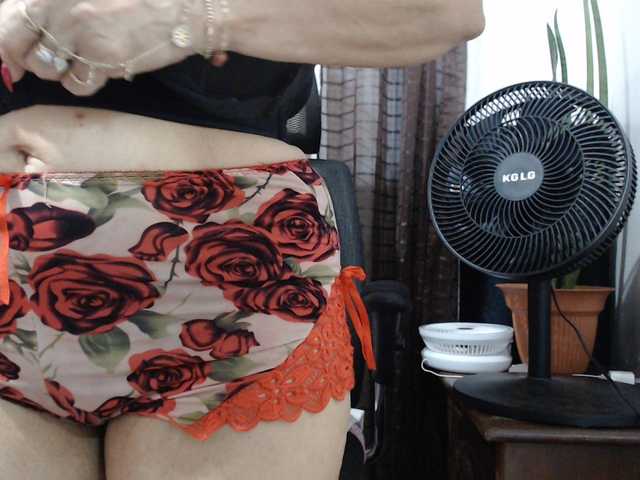 malenasaenz live cam on BongaCams