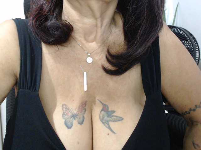 malenasaenz live webcam show