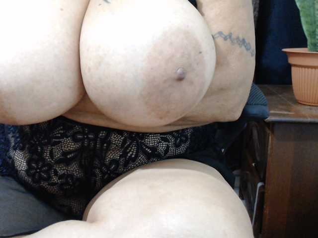 malenasaenz live cam preview