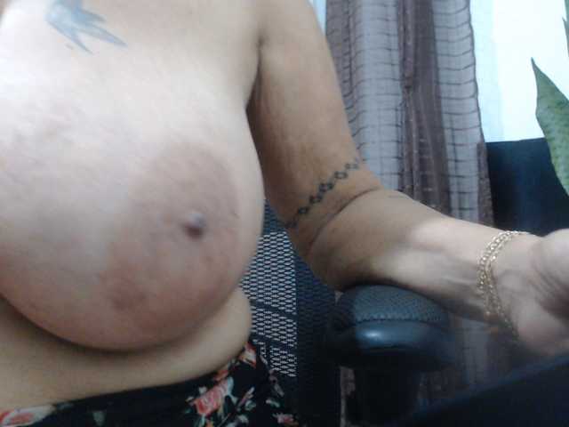 malenasaenz live cam preview