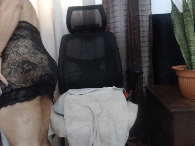 malenasaenz live cam preview