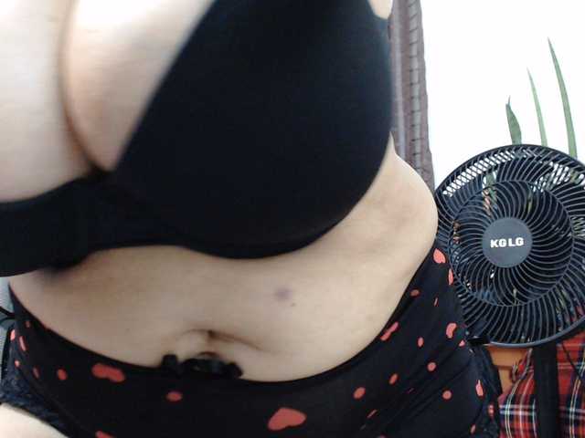 malenasaenz live cam on BongaCams