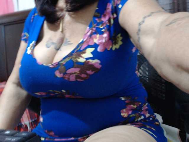 malenasaenz live cam preview