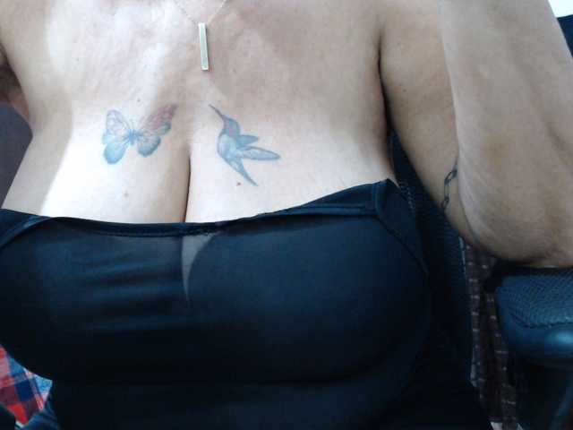 malenasaenz, en directo ahora en BongaCams