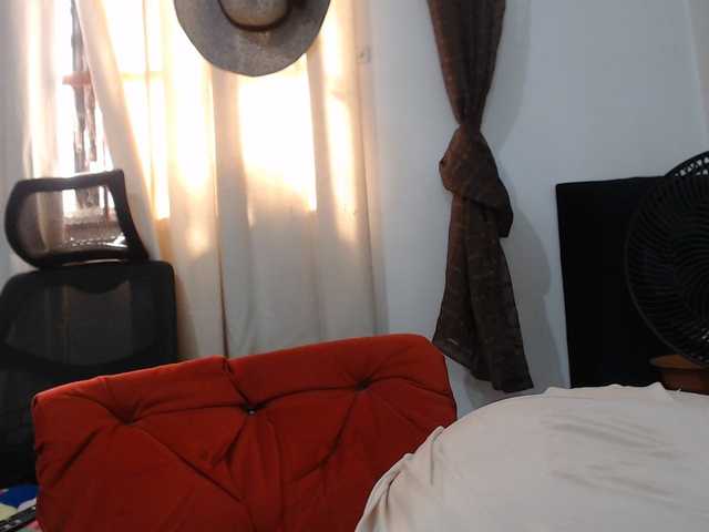 malenasaenz live cam on BongaCams