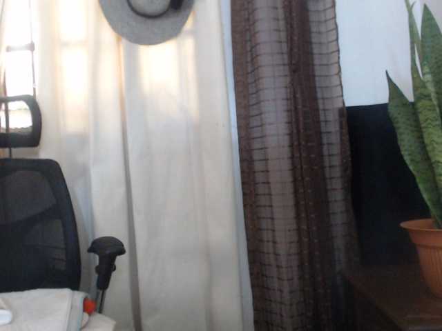 malenasaenz live cam on BongaCams