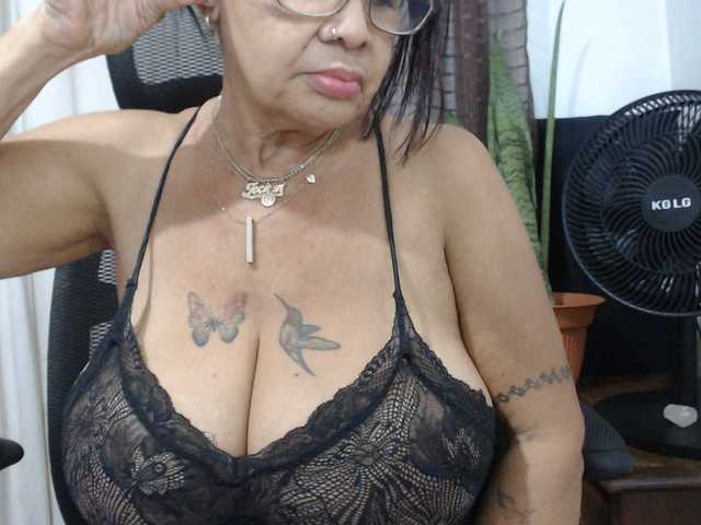malenasaenz live cam on BongaCams