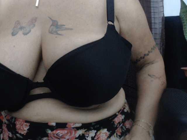 malenasaenz live cam on BongaCams