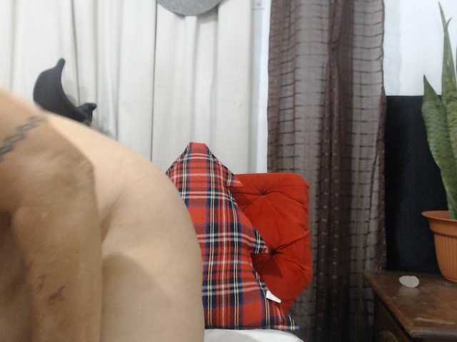 malenasaenz live cam on BongaCams