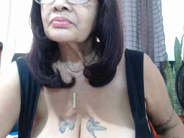 Modelo: malenasaenz