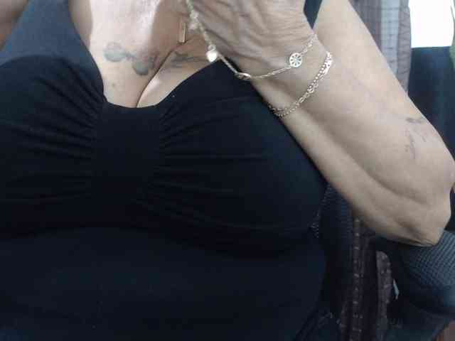 malenasaenz
