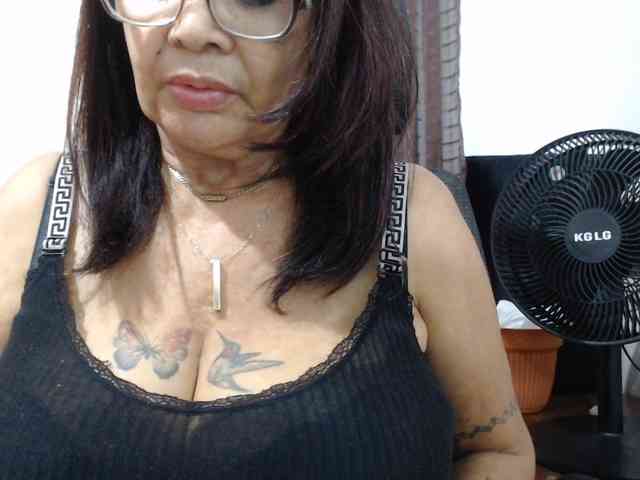 Modelo: malenasaenz