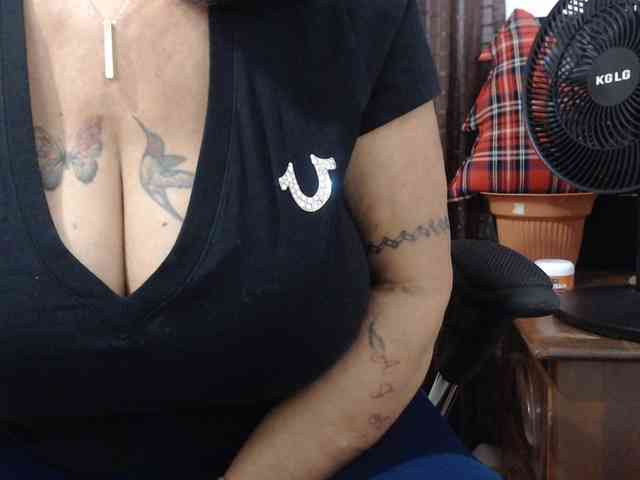 malenasaenz webcam