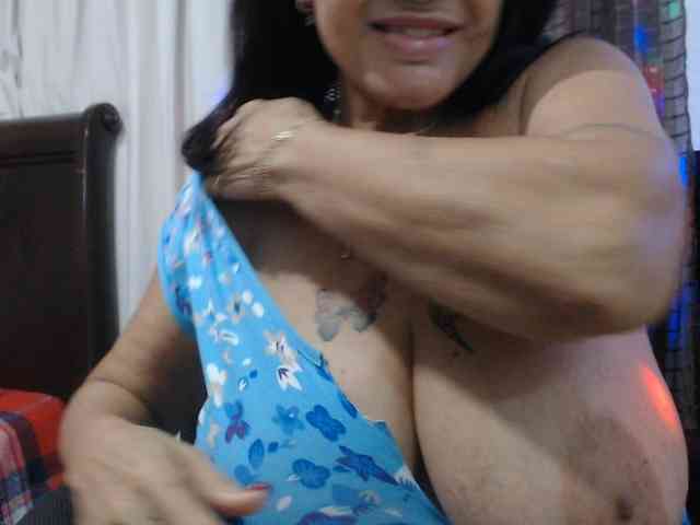 Modelo: malenasaenz
