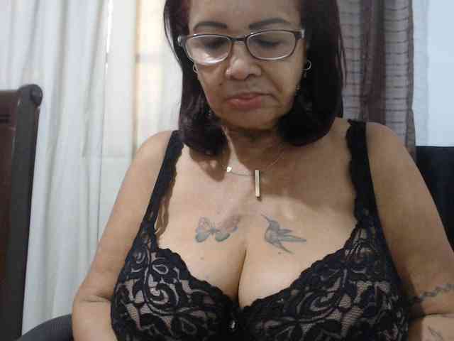 Modelo: malenasaenz