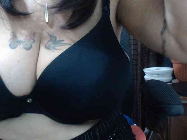 Modelo: malenasaenz
