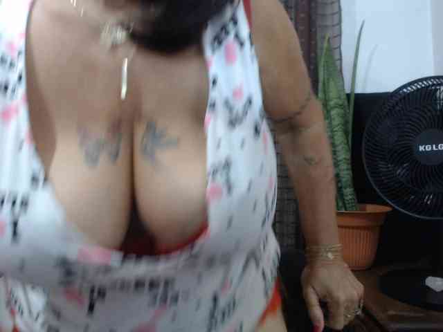 Modelo: malenasaenz