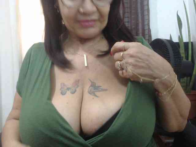 malenasaenz