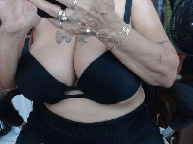 malenasaenz webcam