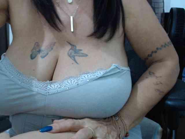 Modelo: malenasaenz