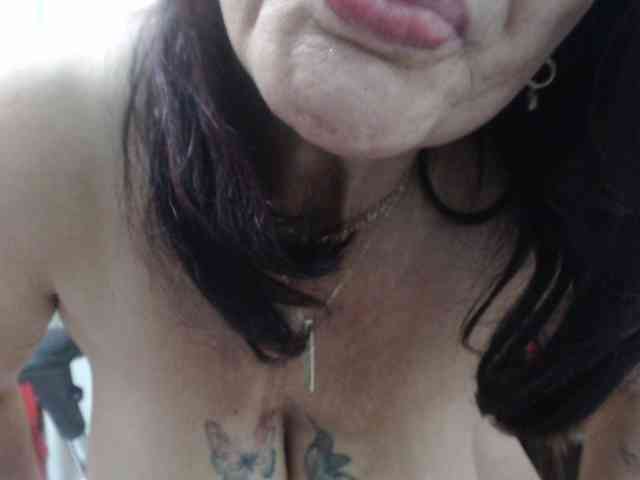 Modelo: malenasaenz