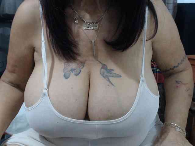 Modelo: malenasaenz